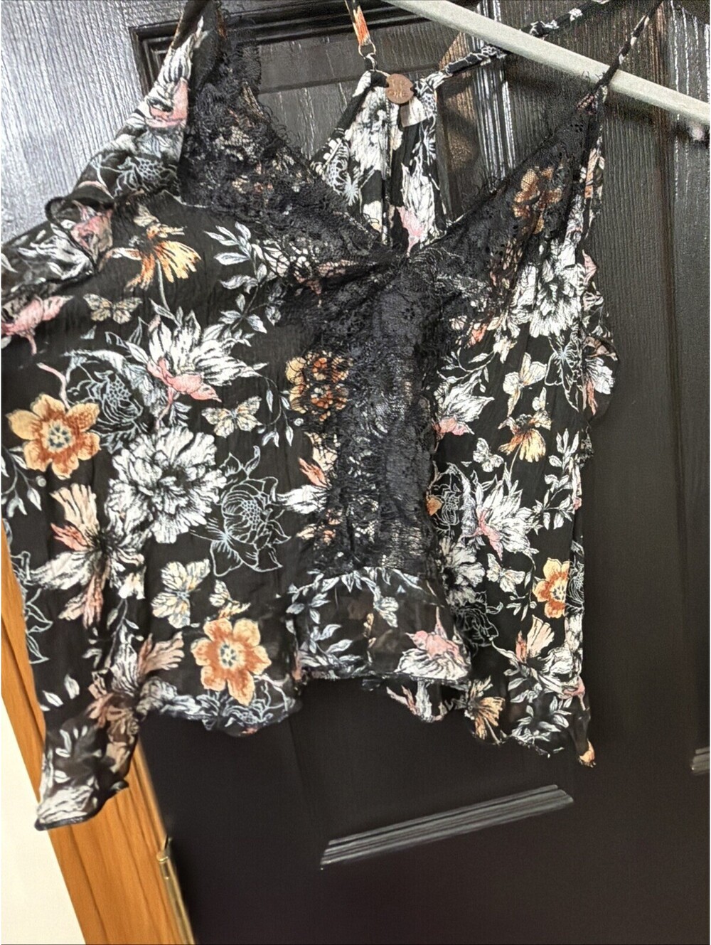 Free People Black Floral Lace Tank Top Size Medium - Picture 3 of 4